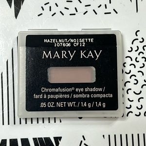 Mary Kay Hazelnut Chromafusion Eye Shadow